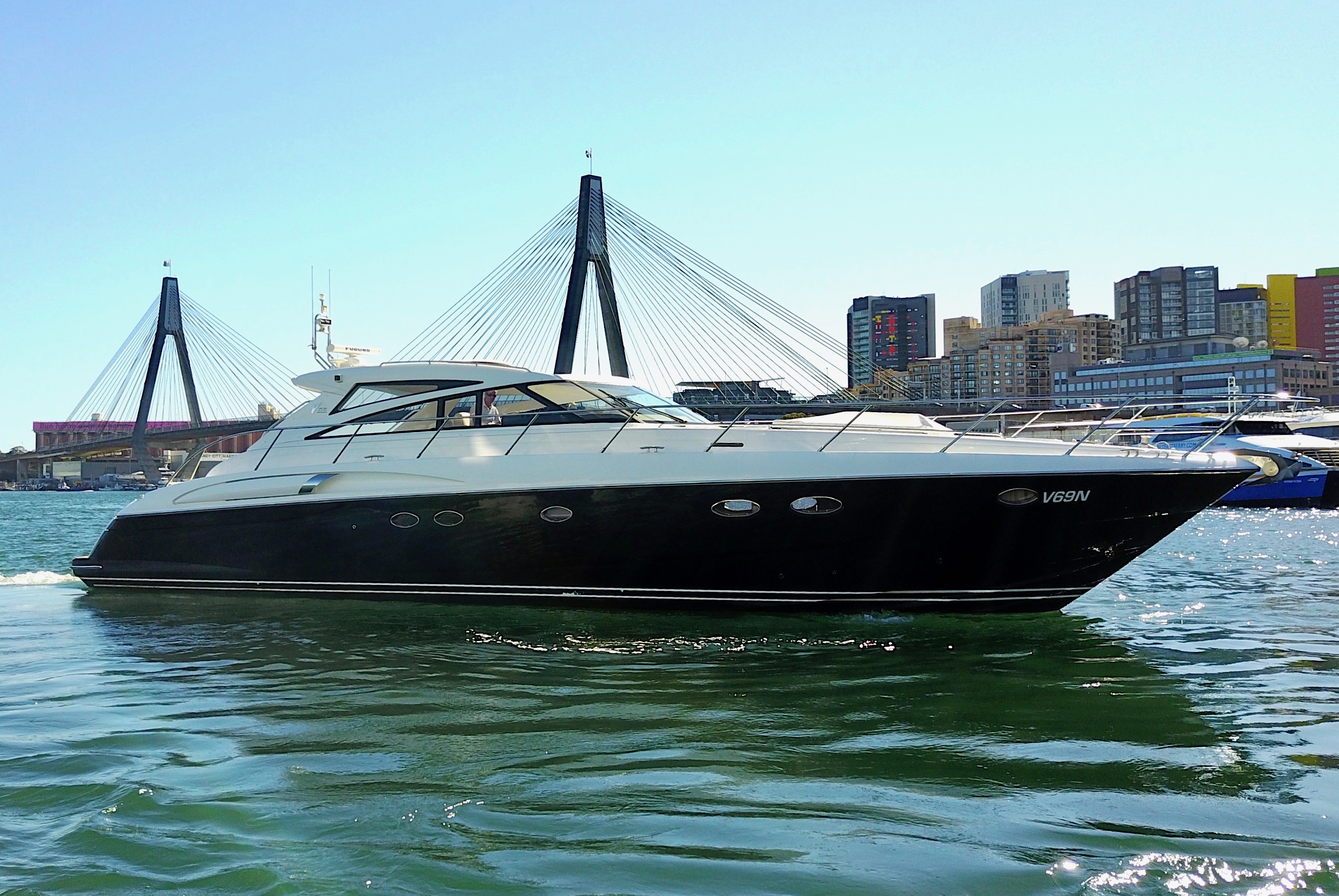 2008 Princess V58 Hardtop 2008 Princess V58 Hardtop