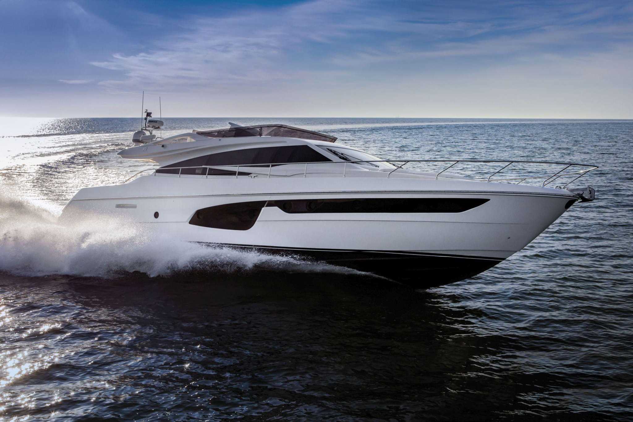 Ferretti Yacht 650 Ferretti Yacht 650