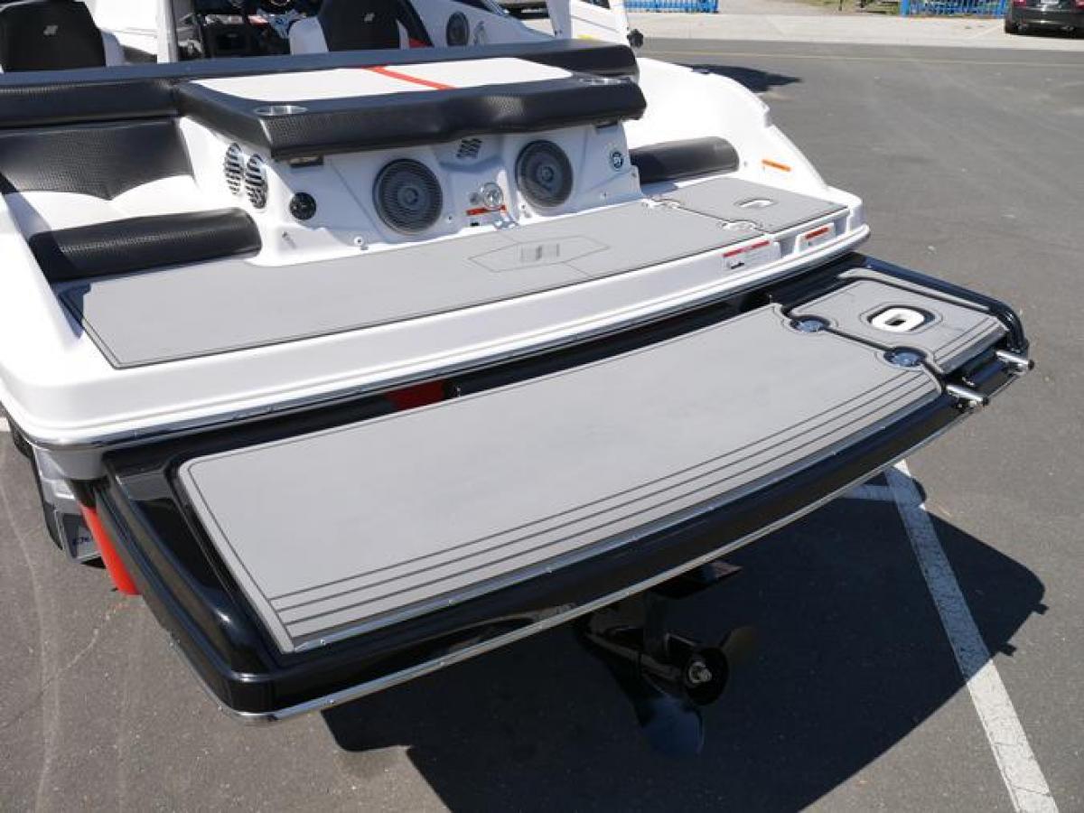 boat rs melbourne four winns h180 rs bow rider jv marine melbourne boat rs melbourne four winns h180 rs bow rider jv marine melbourne